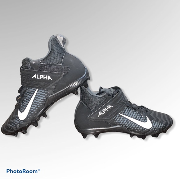 nike alpha menace varsity mid